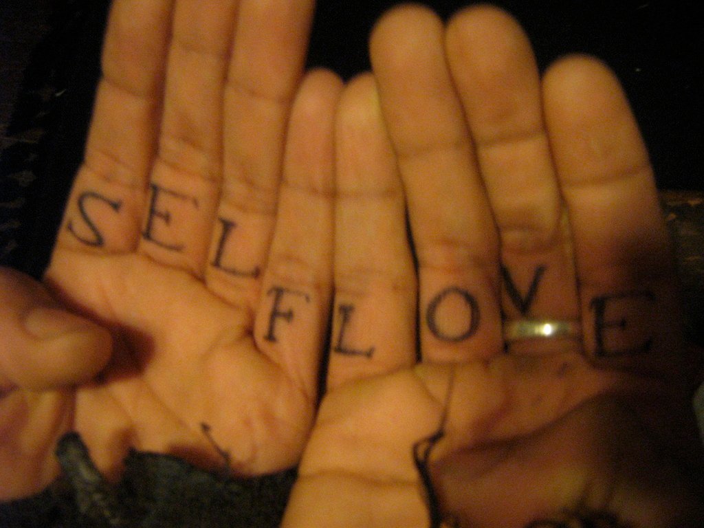 Prioritizing Health and Happiness: ⁤Inspiring Curves and Nurturing​ Self-Love