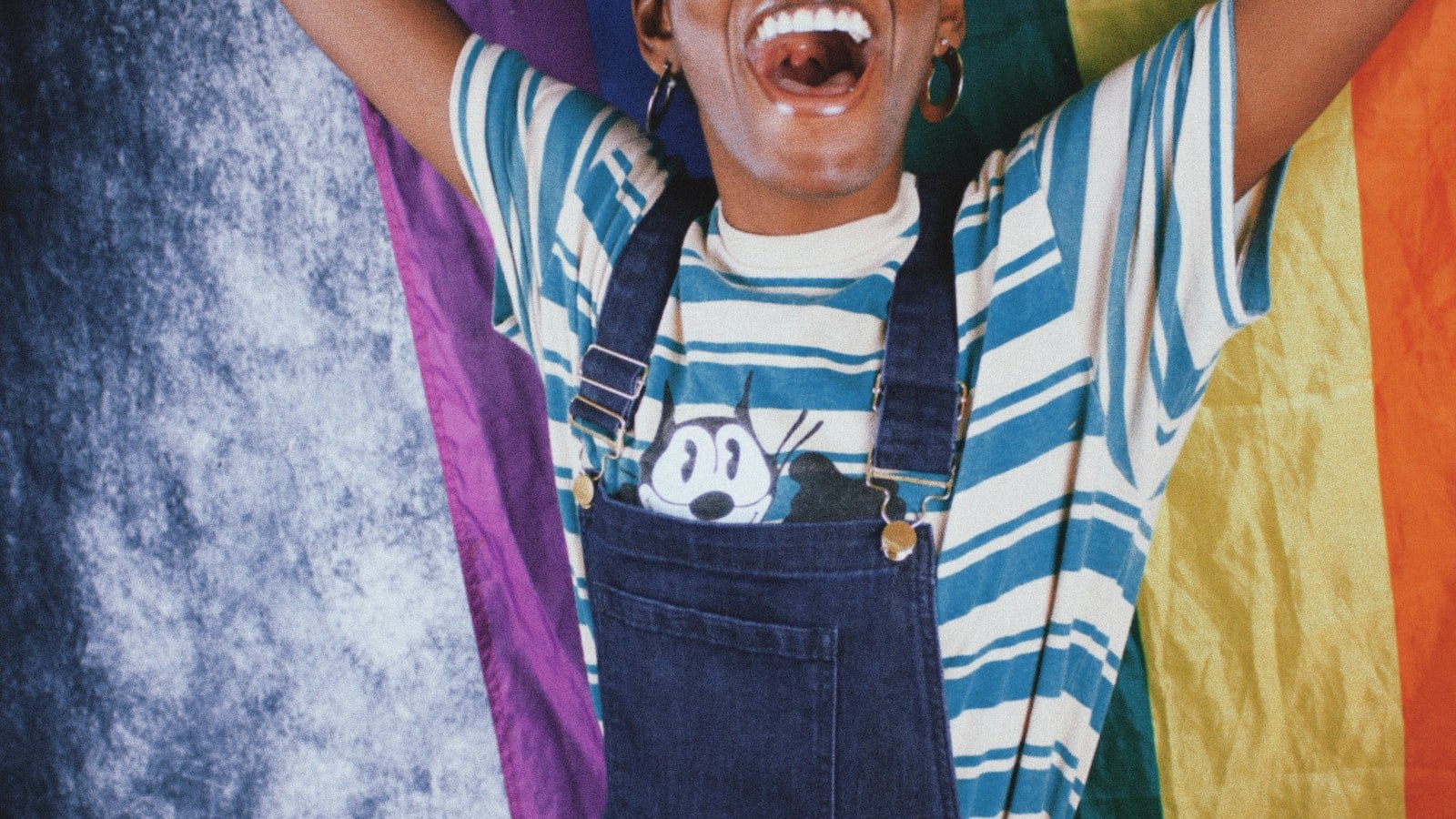 2. Revisiting LGBTQ+ Icons: Celebrating Trailblazers in Art, Fashion, and Film
