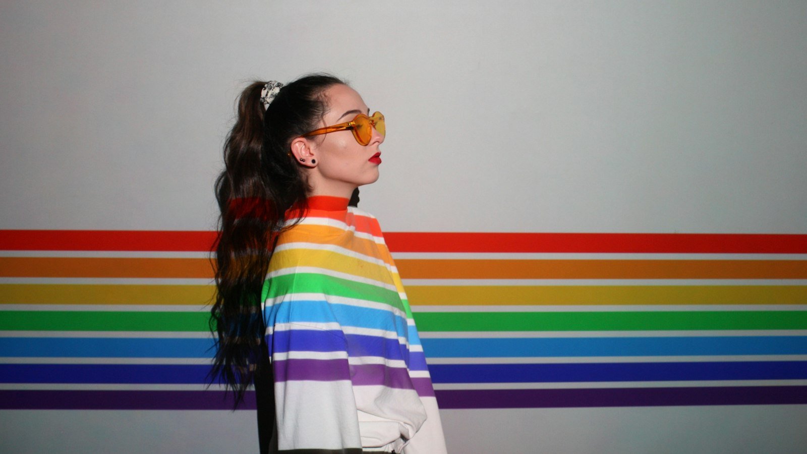 Unleashing ⁢Confidence through Fashion: ​Highlighting Key Tips for Embracing a‍ Hot Gay Aesthetic